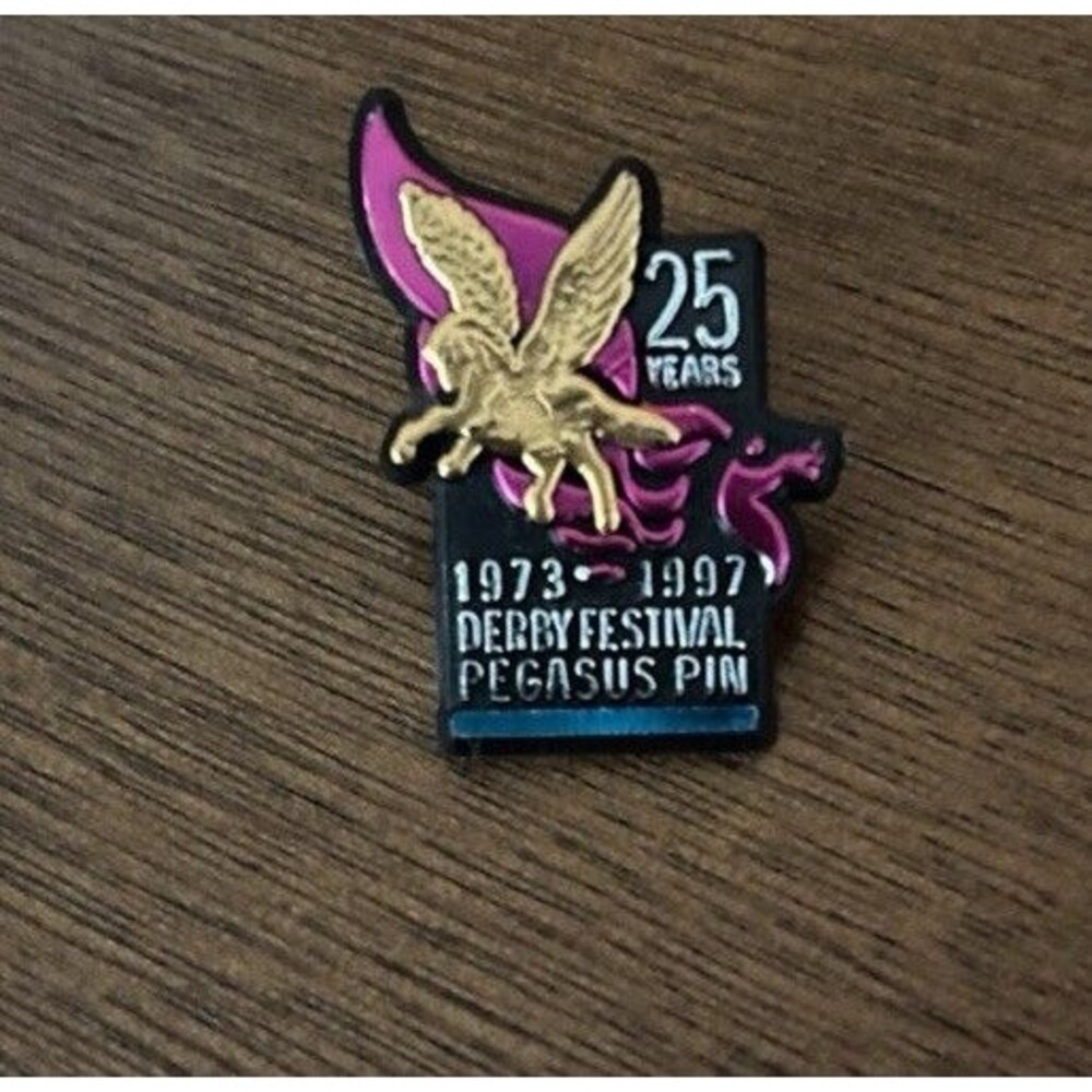 1997 Kentucky Derby Festival Pegasus Pin - 25th Year Gold on Black Plastic VNTG